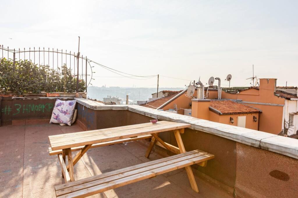 Sincere Istanbul Experience in Galata Area. Apartment Exterior foto