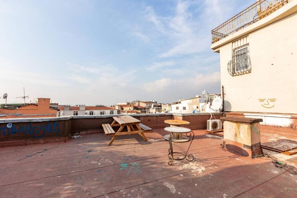 Sincere Istanbul Experience in Galata Area. Apartment Exterior foto